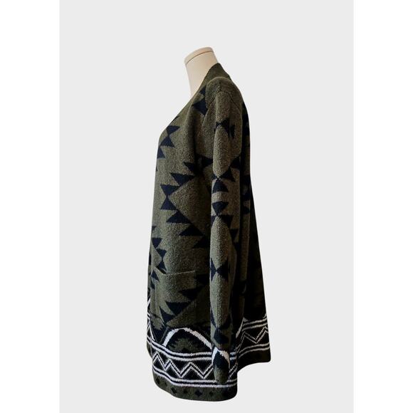 Frye Women's The Cozy Cardigan Tribal Boho Southwest Aztec Green Medium - Picture 2 of 5